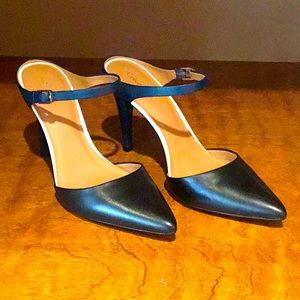 Calvin Klein Ginnie Black/Marine Mule Heels